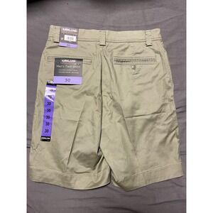 Kirkland Signature Mens Twill Khaki Shorts Performance 30W 9"‎ Cotton Tencel